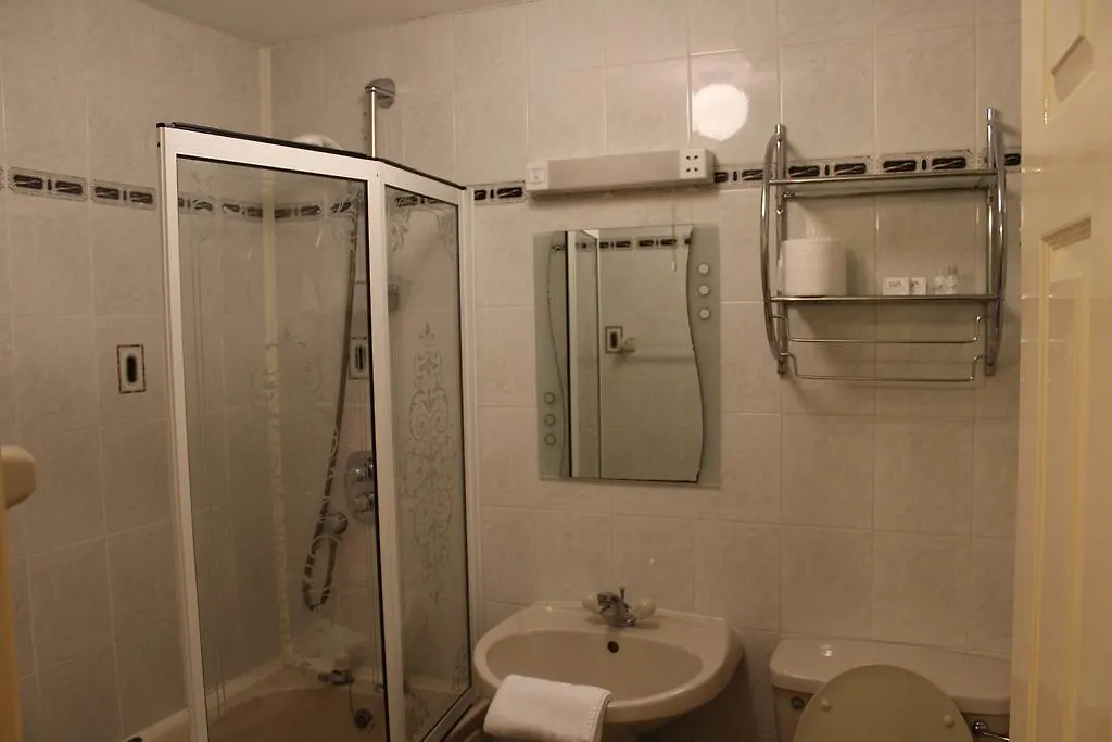 Spanish Arch Apartments Galway